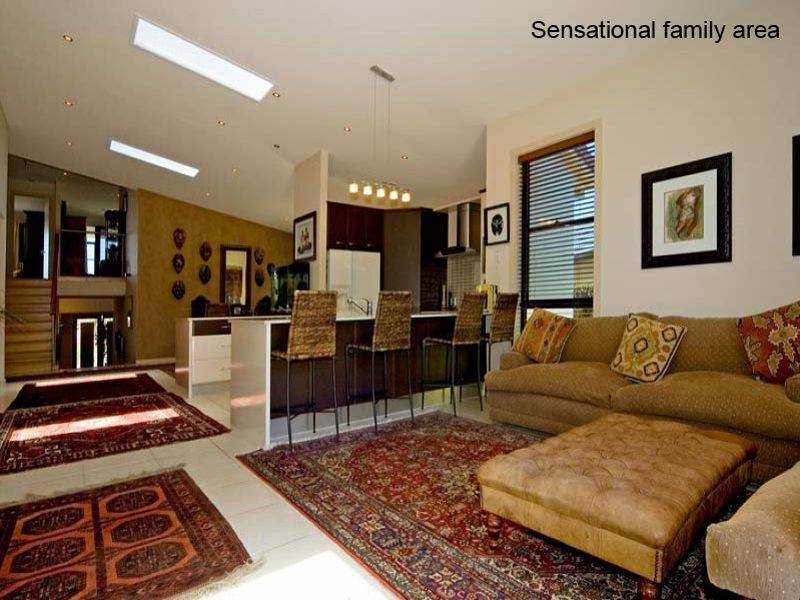 4727   The Parkway, Sanctuary Cove QLD 4212