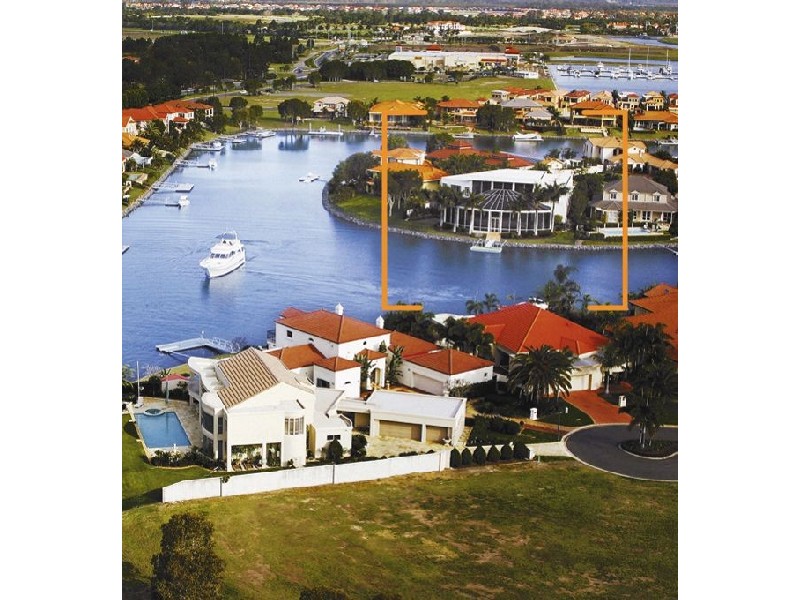 1077 Killymoon Drive, Hope Island QLD 4212