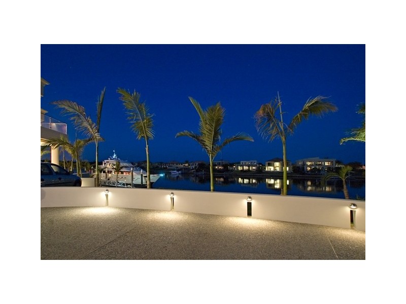 Hope Island QLD 4212