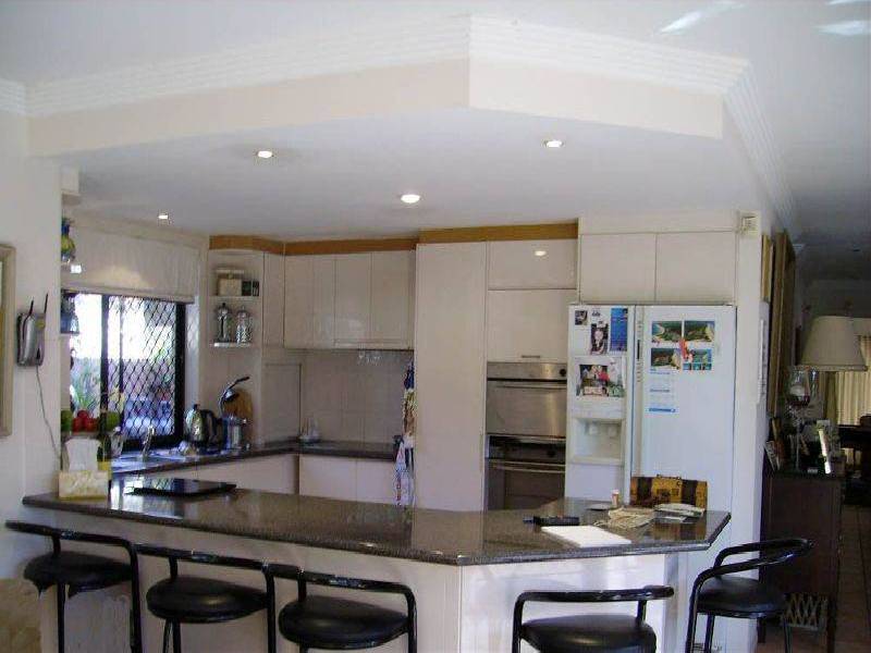 3 Richmond Avenue, Bundall QLD 4217