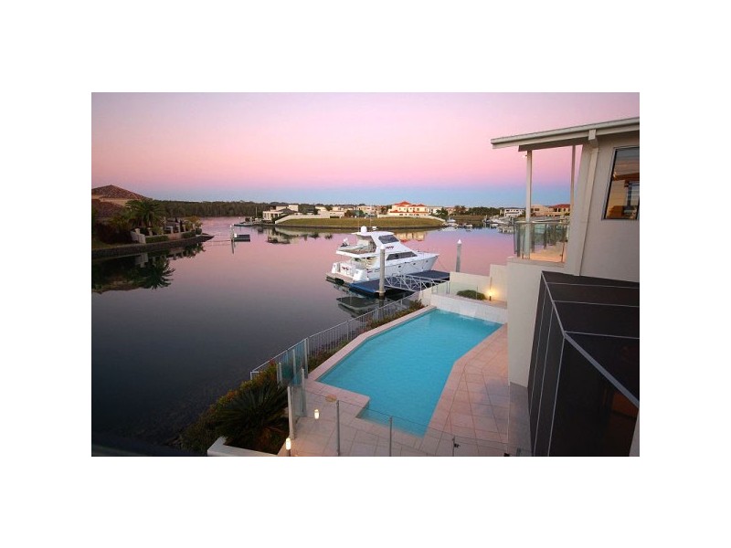 8022 Key Waters, Sanctuary Cove QLD 4212