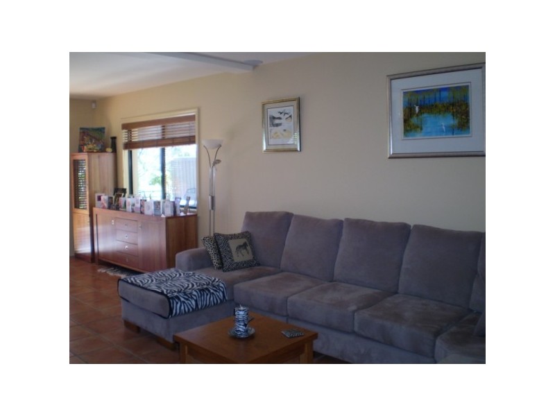 42  Shinnecock Close, Hope Island QLD 4212