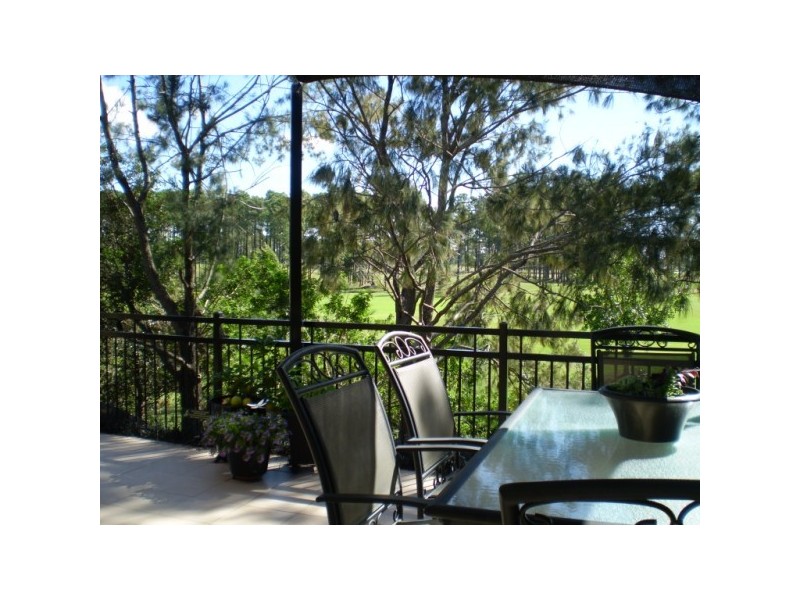 42  Shinnecock Close, Hope Island QLD 4212