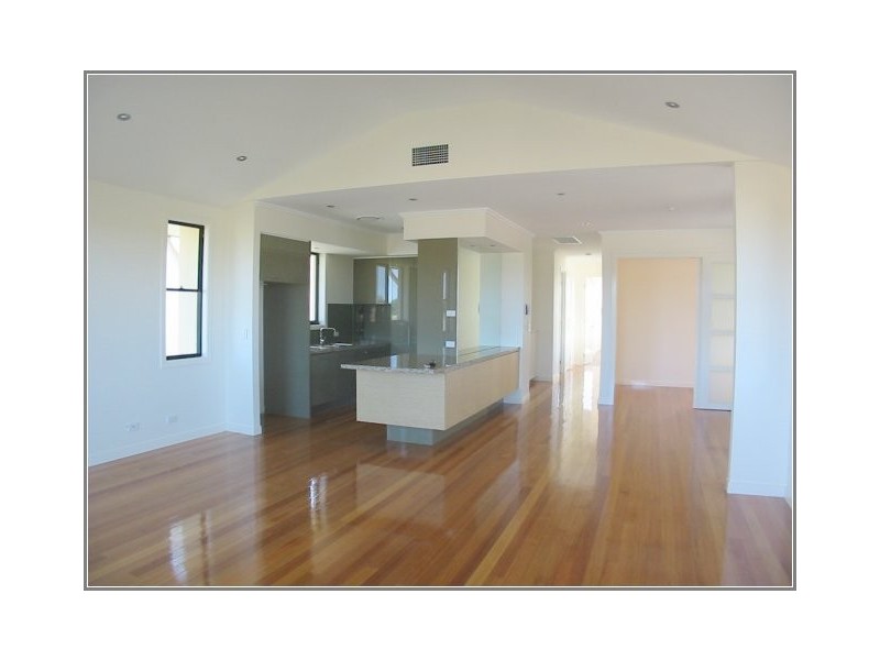 6138 Bolsena Circuit, Hope Island QLD 4212