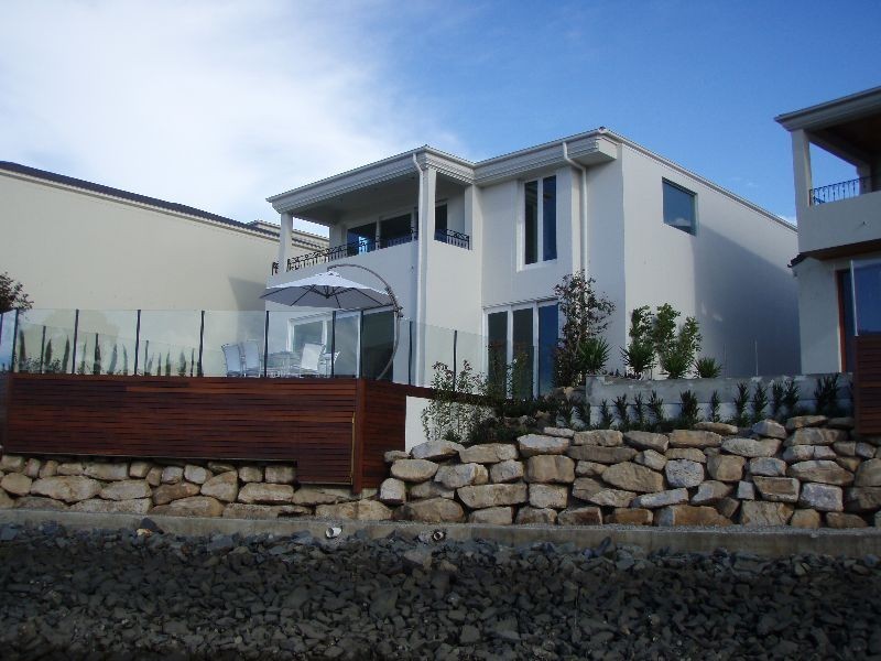 8001 The Parkway, Sanctuary Cove QLD 4212