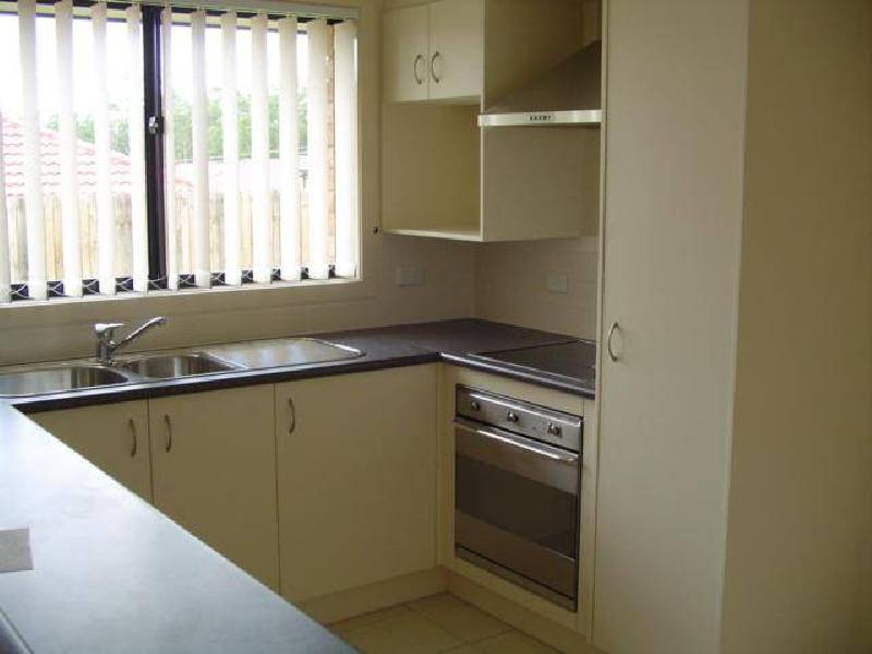 5 Collins Street, Collingwood Park QLD 4301