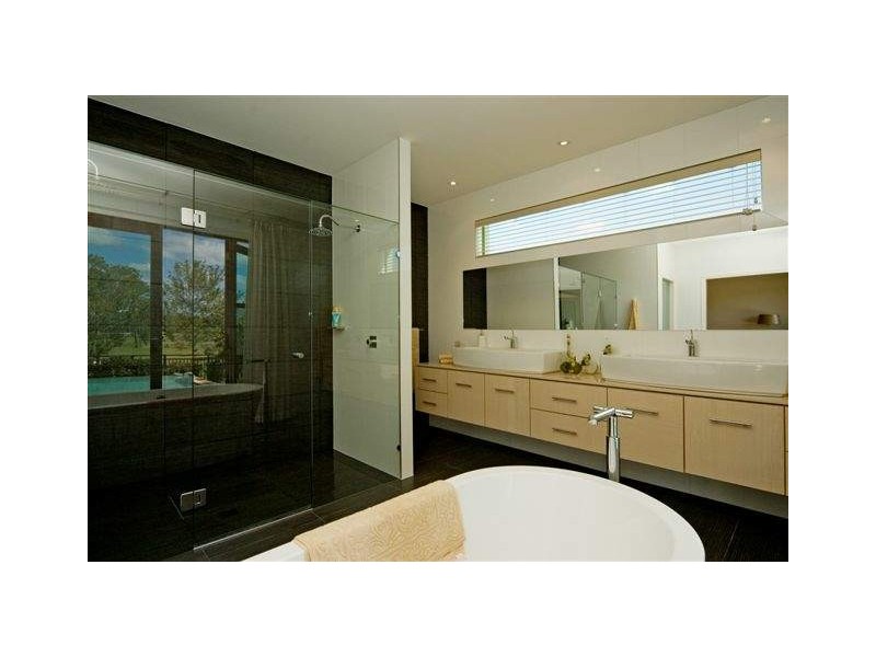 2220   Arnold Palmer Drive, Sanctuary Cove QLD 4212