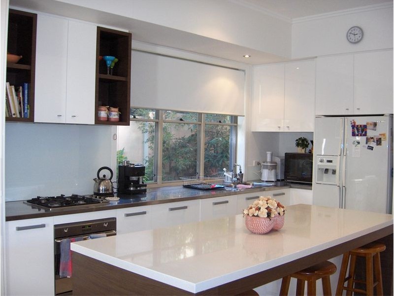 6107 The Lakes Drive, Hope Island QLD 4212