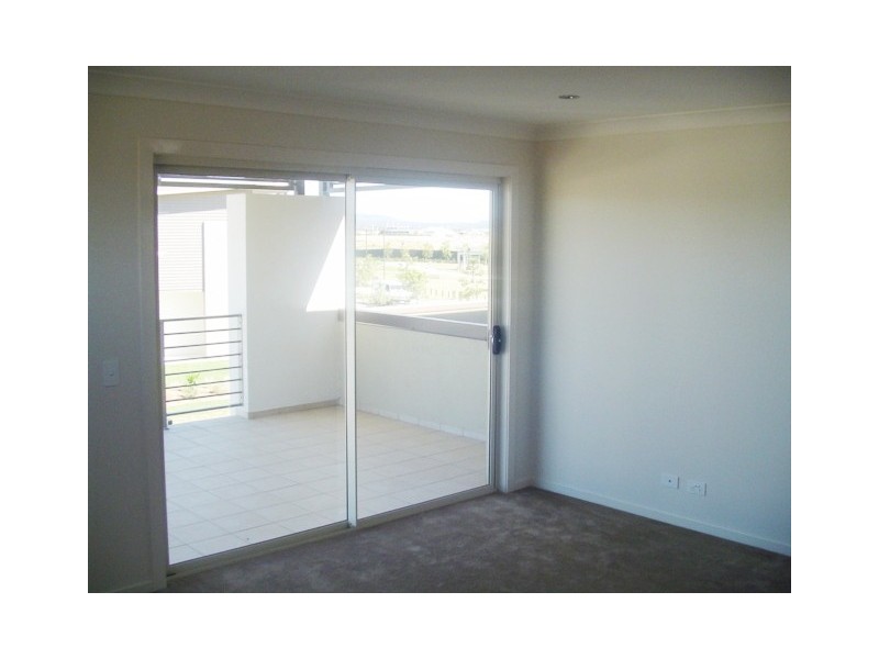 The Corsair  Cova, Hope Island QLD 4212