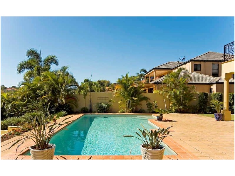 1057  Rosebank Way, Hope Island QLD 4212