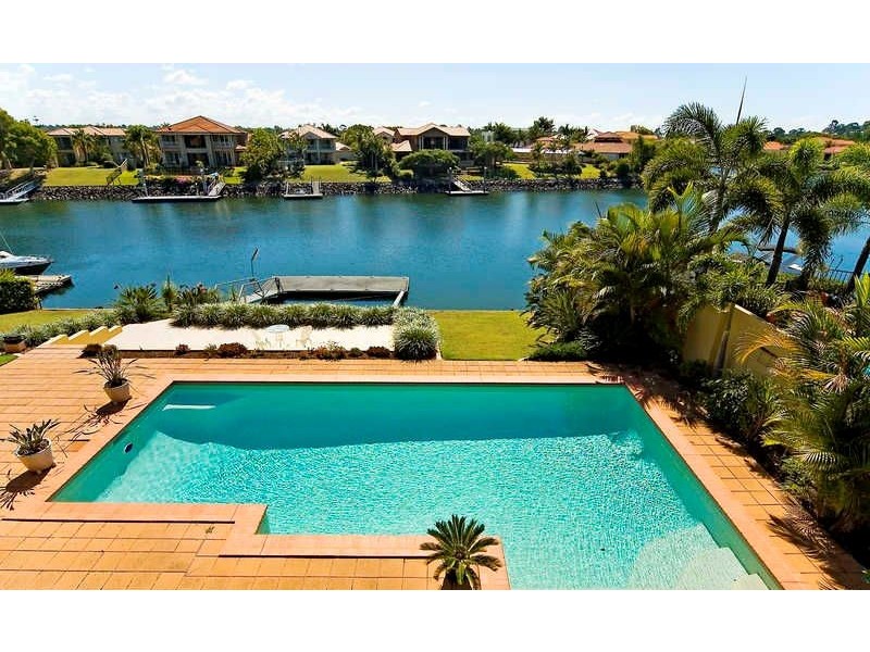 1057  Rosebank Way, Hope Island QLD 4212