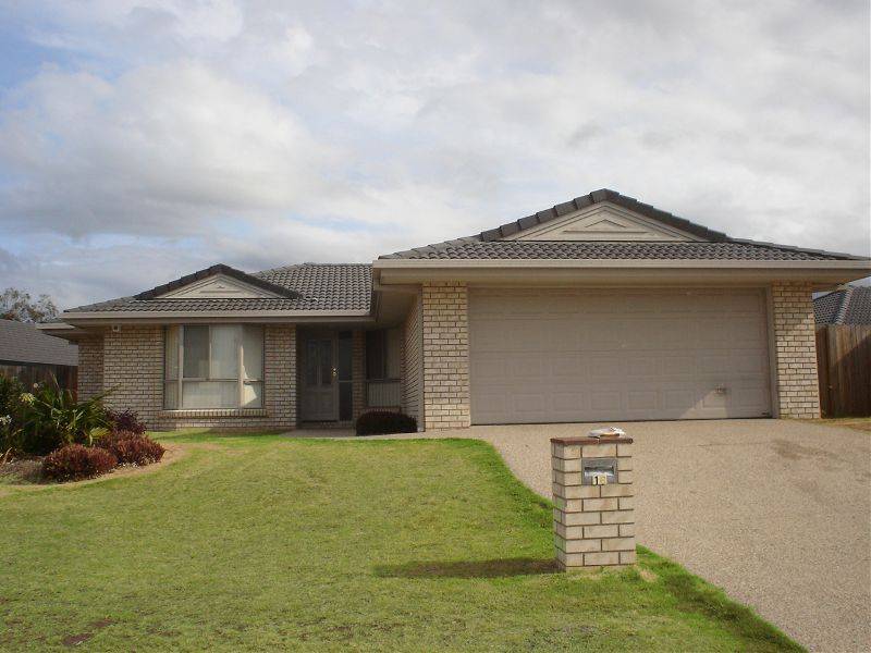 16 Maclagen Street, Ormeau QLD 4208