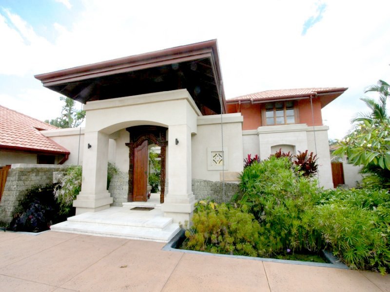 Hope Island QLD 4212