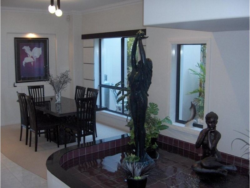 2159  Beaufort Way, Hope Island QLD 4212