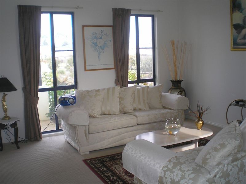 10 Freya Circuit, Coomera QLD 4209