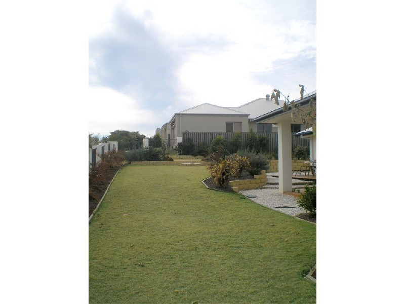 10 Freya Circuit, Coomera QLD 4209