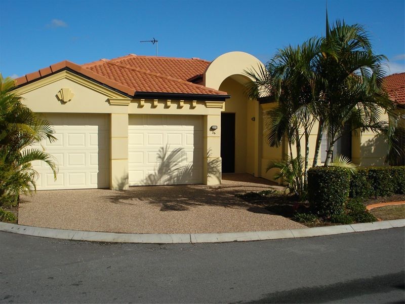 36 Sanctuary Manors  38 Caseys Road, Hope Island QLD 4212