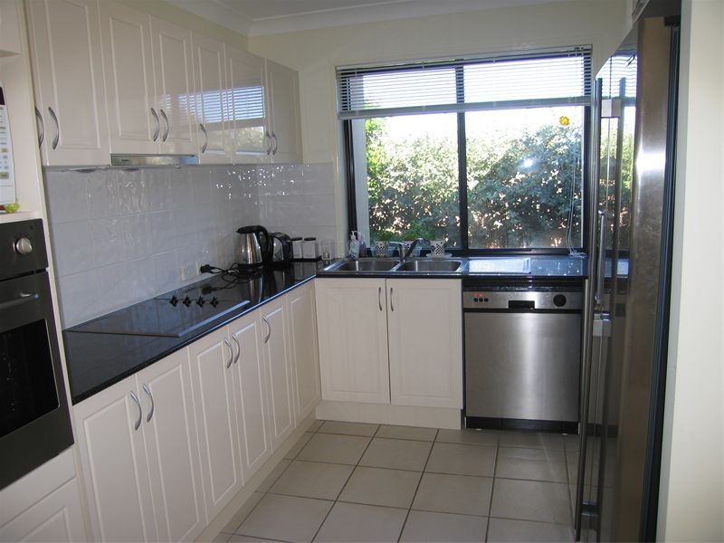 36 Sanctuary Manors  38 Caseys Road, Hope Island QLD 4212