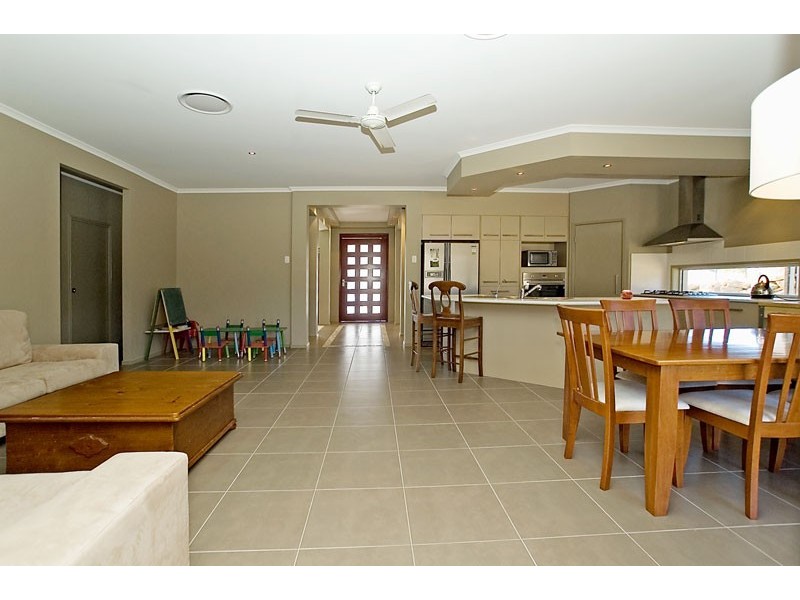 20  Slipstream Road, Coomera QLD 4209