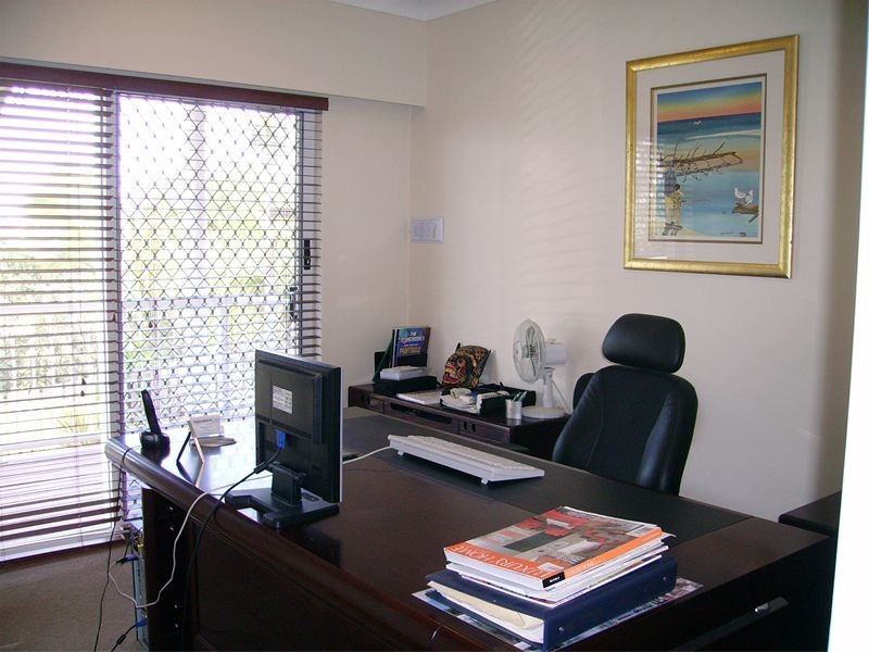 28  Amethyst Court, Carrara QLD 4211