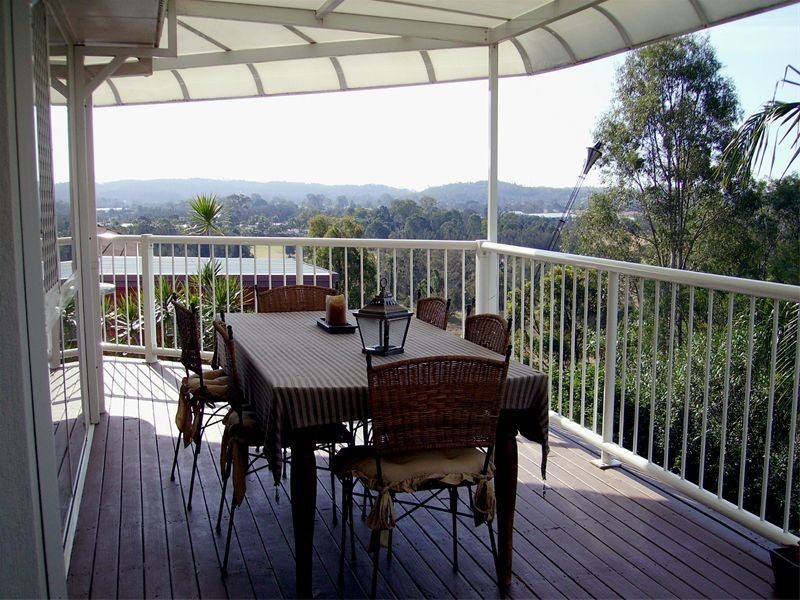 28  Amethyst Court, Carrara QLD 4211