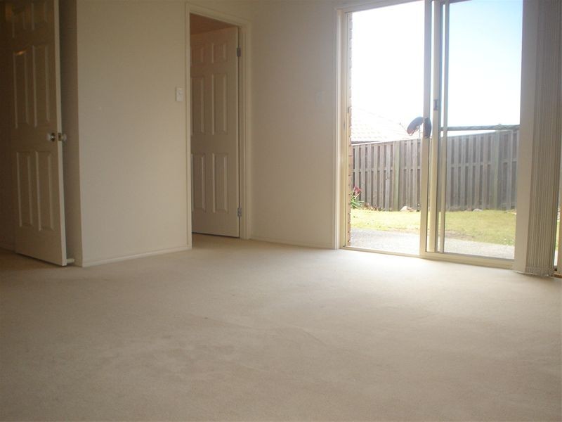 Pacific Pines QLD 4211