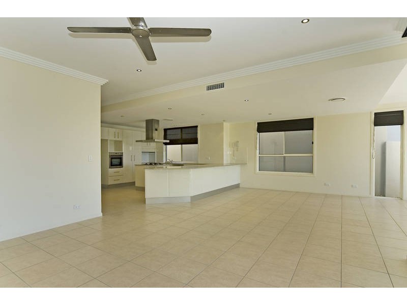 10  Brindabella Close, Coomera QLD 4209