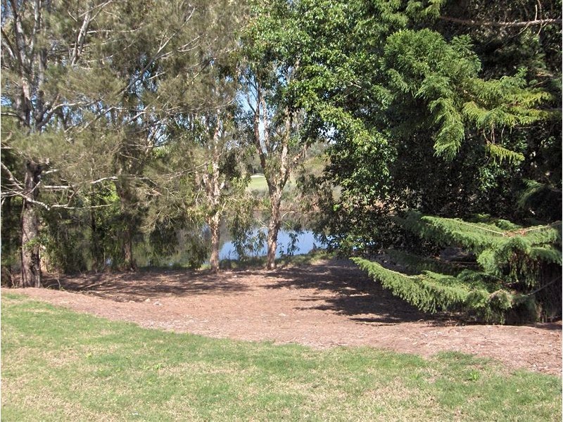 8864  Magnolia Drive East, Hope Island QLD 4212