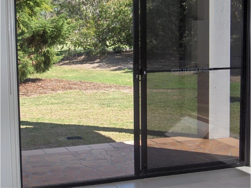 8851  Magnolia Drive East, Hope Island QLD 4212