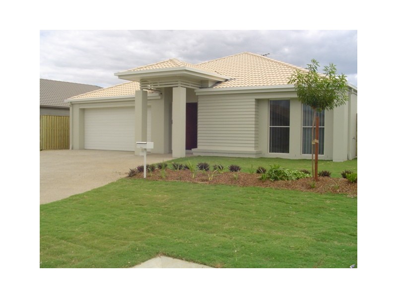 10 Kempsey Close, Fitzgibbon QLD 4018