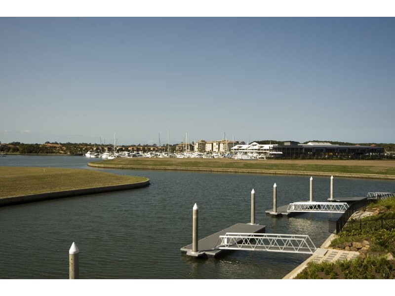 Hope Island QLD 4212