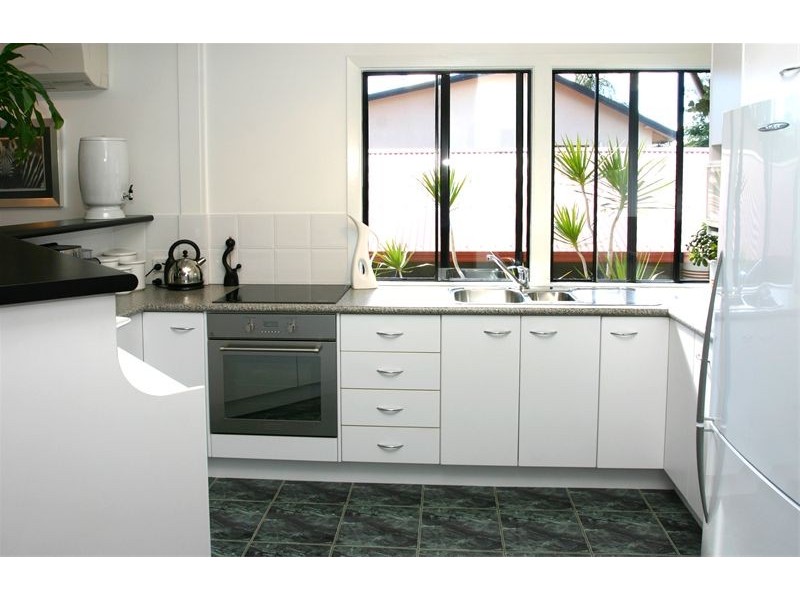5  Surch Court, Southport QLD 4215