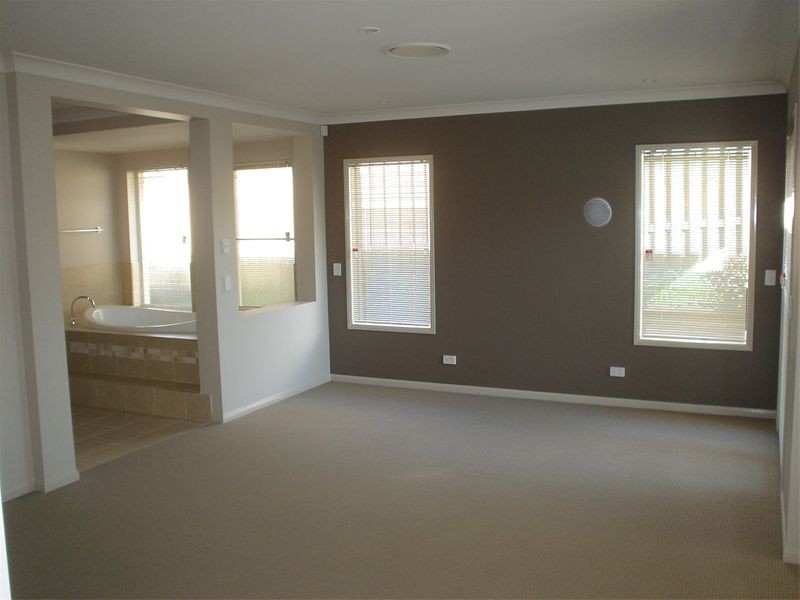 32  Pacha Court, Coomera QLD 4209