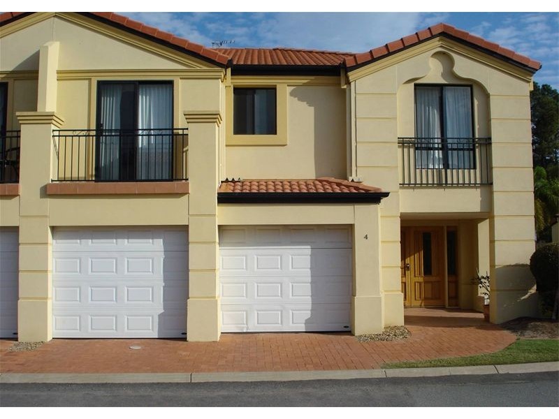 4 / 38  Caseys Road, Hope Island QLD 4212