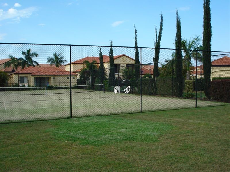 Hope Island QLD 4212