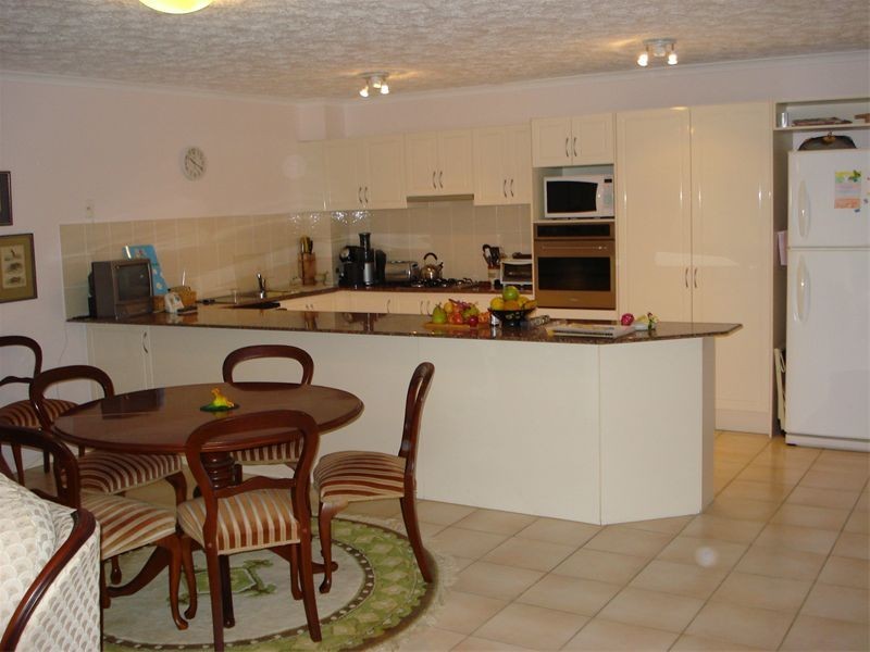 Hope Island QLD 4212