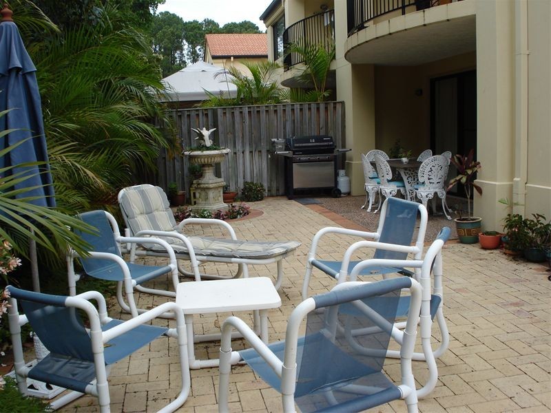 Hope Island QLD 4212