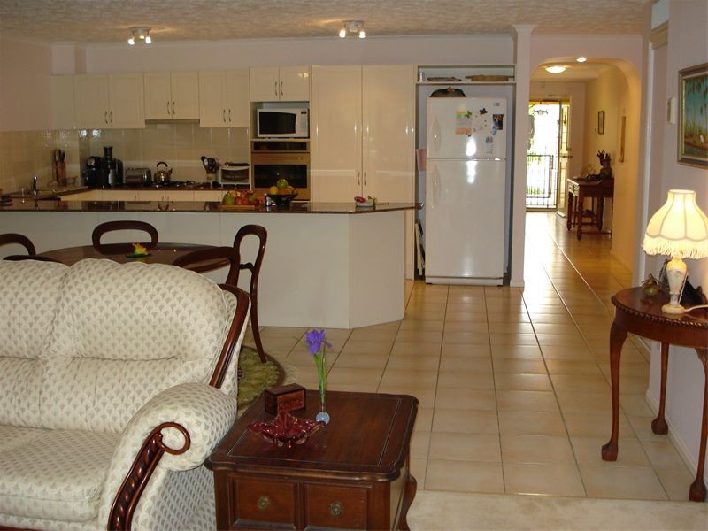 Hope Island QLD 4212
