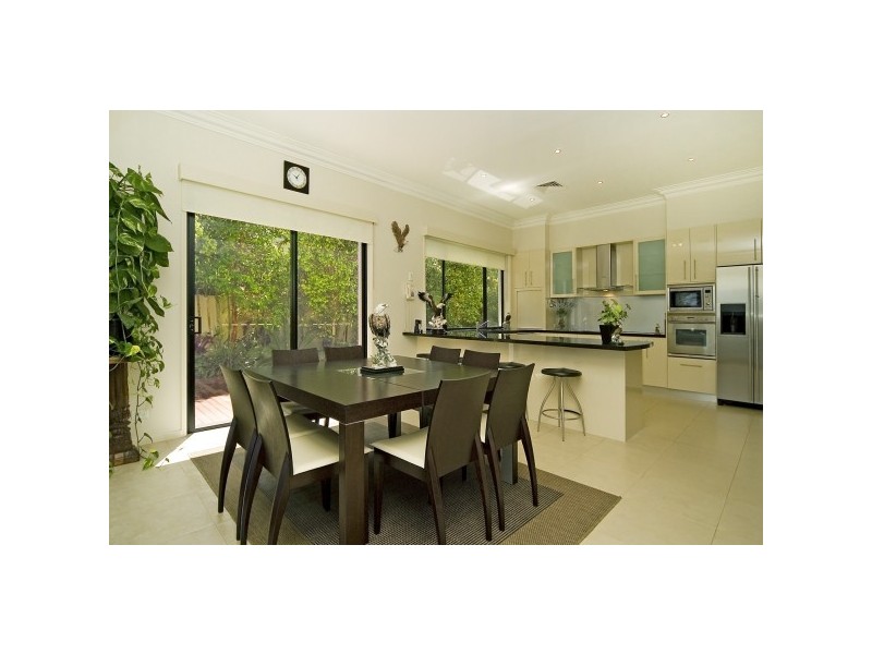 3136   Riverleigh Drive, Hope Island QLD 4212