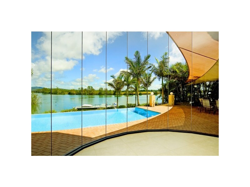 3136   Riverleigh Drive, Hope Island QLD 4212