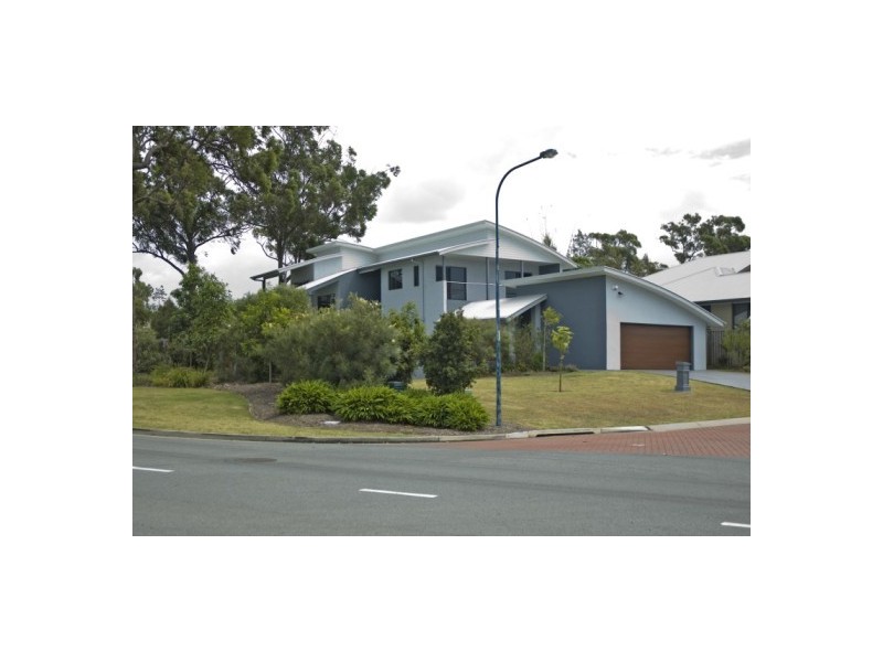2 Pathfinder Road, Coomera QLD 4209