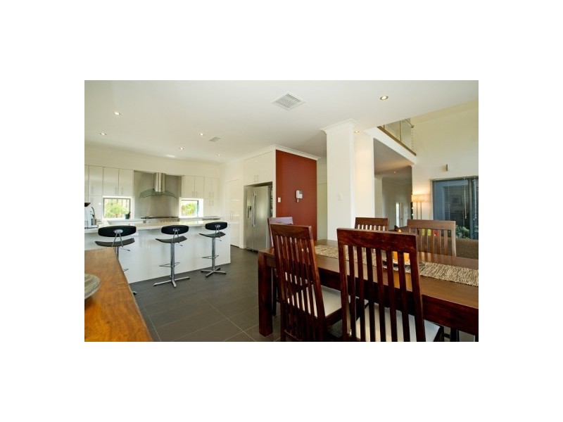 2 Pathfinder Road, Coomera QLD 4209