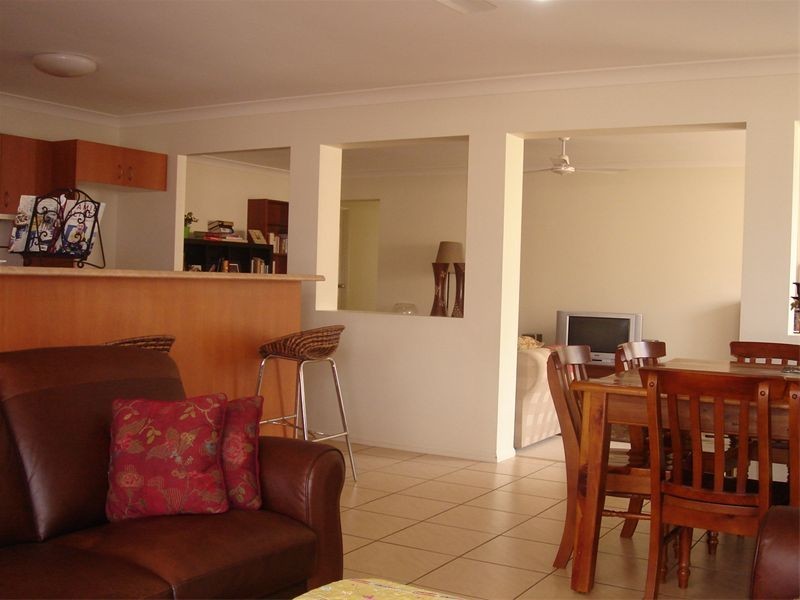 12 Billinghurst Crescent, Upper Coomera QLD 4209