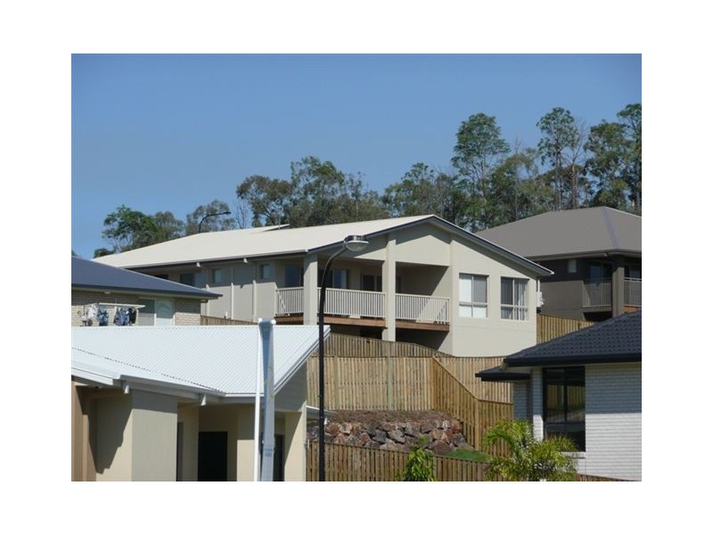 9  Codrington Circuit, Pacific Pines QLD 4211