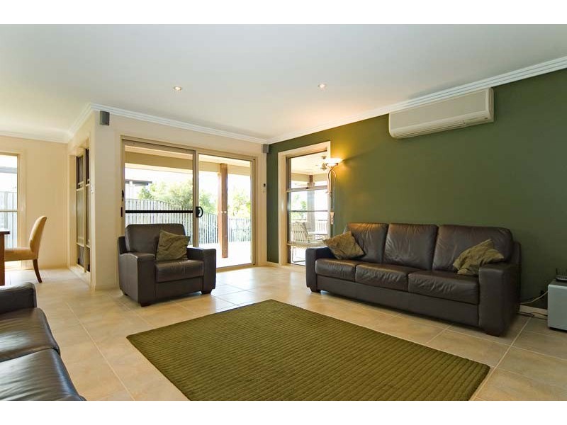 10 Ingrid Lane, Coomera QLD 4209