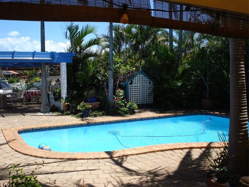 Paradise Point QLD 4216