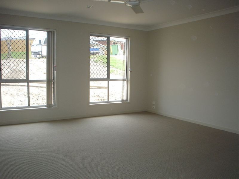 30  Greenleaf Street, Upper Coomera QLD 4209