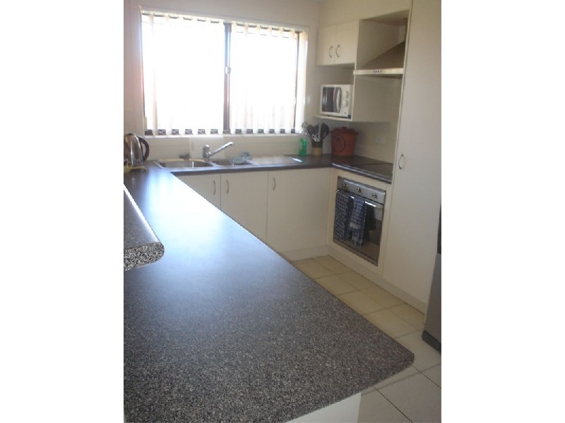 5  Collins Street, Collingwood Park QLD 4301