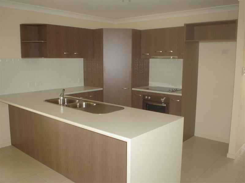 L42 / 99   Woodrose Road, Morayfield QLD 4506