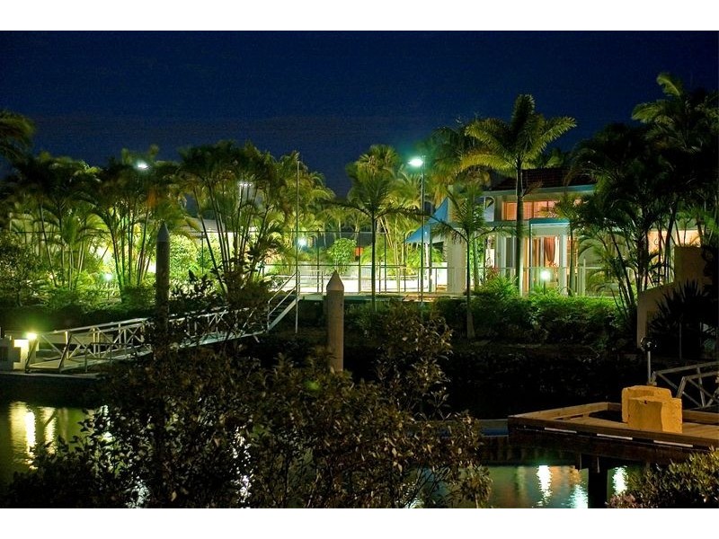 7302 Bayside Close, Sanctuary Cove QLD 4212